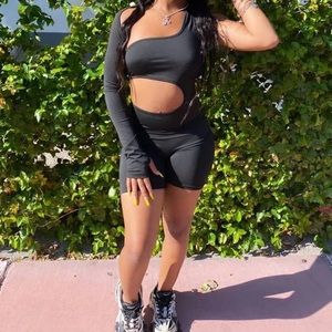 Black cut out romper great for the summer
